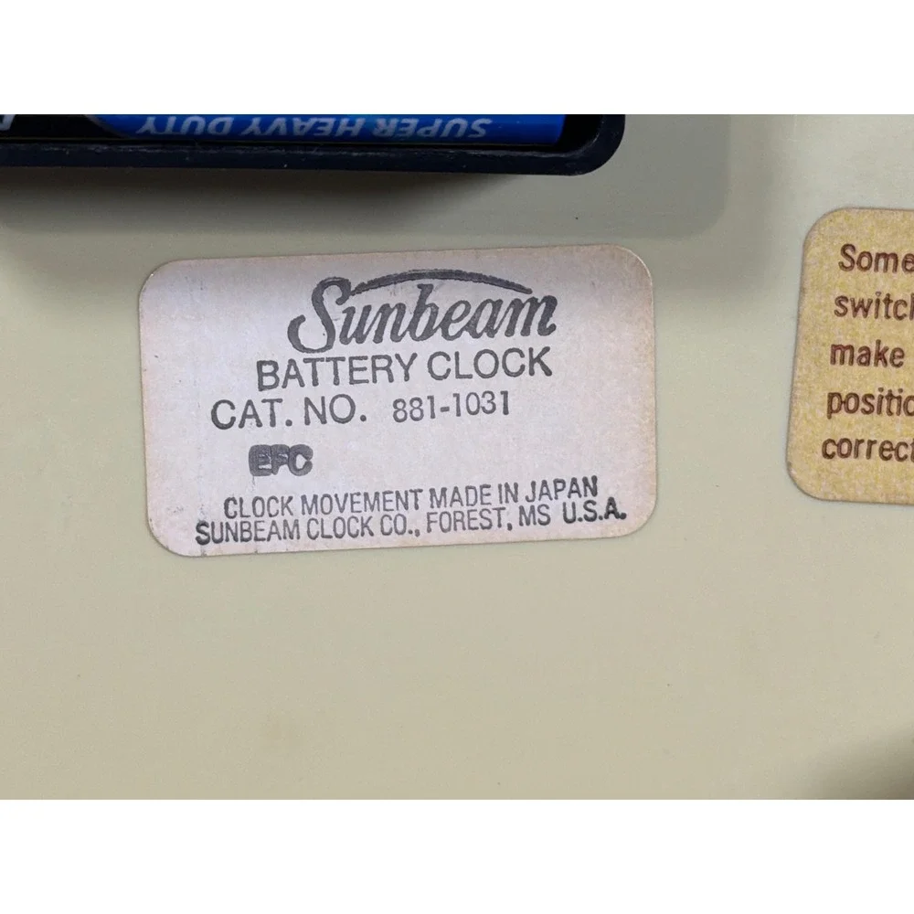Vintage Sunbeam Quartz Wall Clock Tan Square Retro Mid Century 881-1031 USA Made